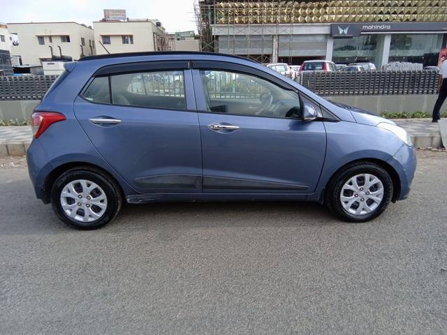 https://images10.gaadi.com/usedcar_image/3566513/original/processed_used_car_2863512_1693997163.jpg?imwidth=6401