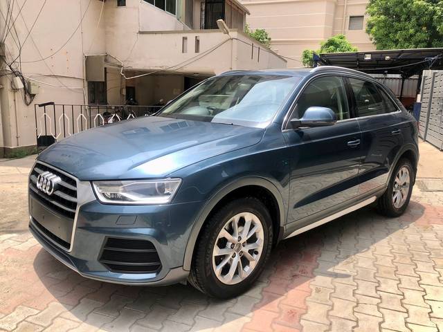 https://images10.gaadi.com/usedcar_image/3566781/original/img2863754~used_car_2863754_1694001232.jpg?imwidth=6402