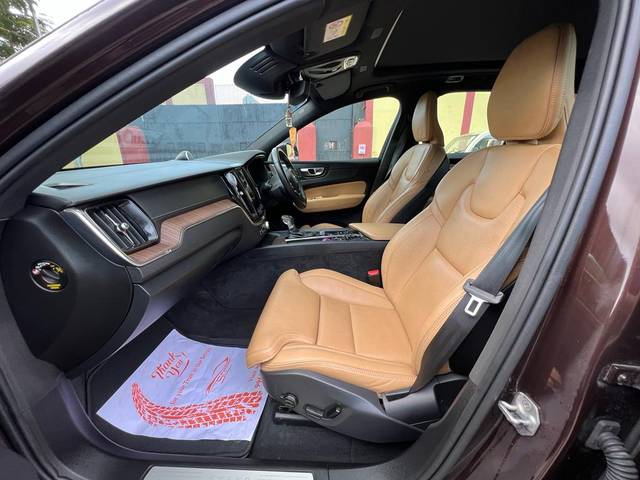 https://images10.gaadi.com/usedcar_image/3566835/original/img2863800~used_car_2863800_1694003309.jpg?imwidth=6402