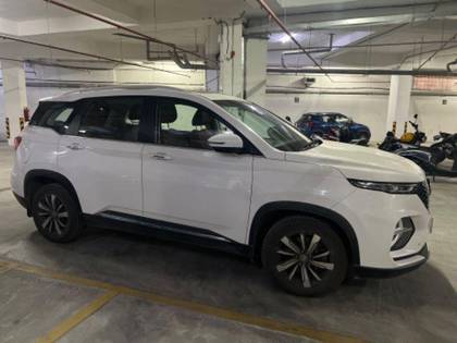 MG Hector Plus Sharp Diesel MT MG Hector Plus Sharp Diesel MT