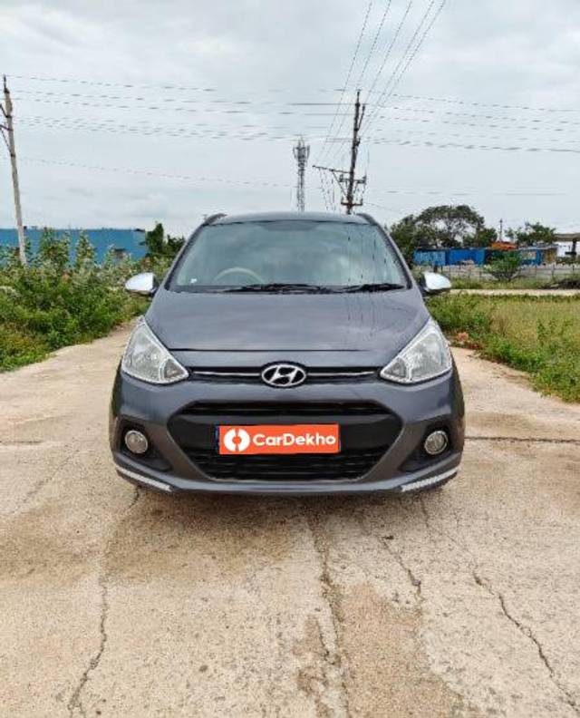 https://images10.gaadi.com/usedcar_image/3567009/original/processed_32416f5f-80b6-4200-9db5-66ec53a757d6.jpg?imwidth=6402