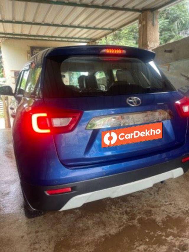 https://images10.gaadi.com/usedcar_image/3567011/original/processed_25788365-5b1a-4c1e-8314-b61cf6cc7db0.jpeg?imwidth=6401