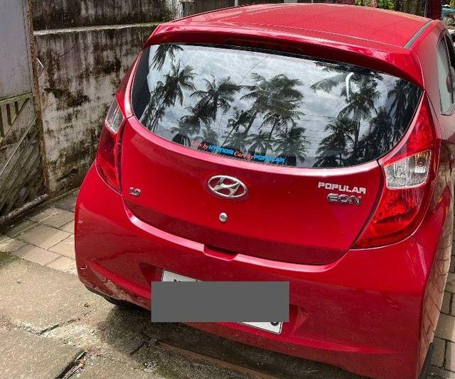 https://images10.gaadi.com/usedcar_image/3567063/original/processed_4b73bfc7-6a8a-4000-8eb3-a2bf5cec31a5.jpeg?imwidth=6401