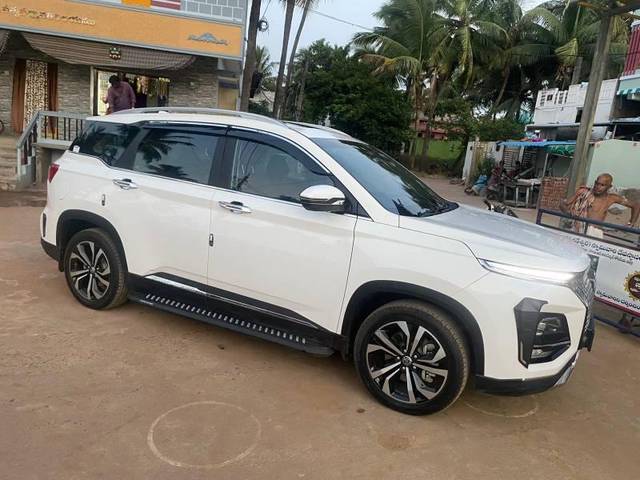 https://images10.gaadi.com/usedcar_image/3567205/original/processed_100881b2-b518-435b-b8d0-d974c044f54e.jpg?imwidth=6401