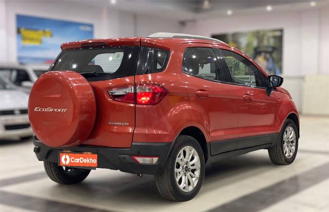 https://images10.gaadi.com/usedcar_image/3567367/original/processed_img2864052~used_car_2864052_1694068141.jpg?imwidth=6402