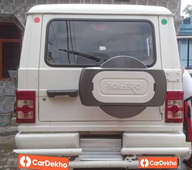 https://images10.gaadi.com/usedcar_image/3567399/original/processed_ba0cff3a-19e0-4e1b-8599-dbd226de2266.jpg?imwidth=6402