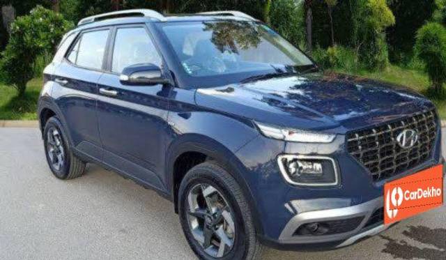 https://images10.gaadi.com/usedcar_image/3567810/original/processed_2ee212ab-ff8c-4781-b114-aeffcce438b5.jpg?imwidth=6402