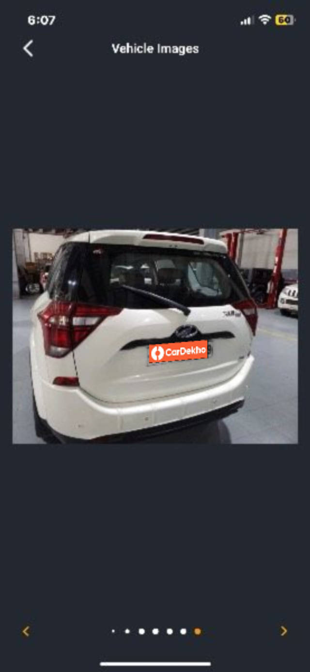 https://images10.gaadi.com/usedcar_image/3567926/original/processed_2713ffc3-2d1f-4c29-895e-82cdd6ce22a2.png?imwidth=6402
