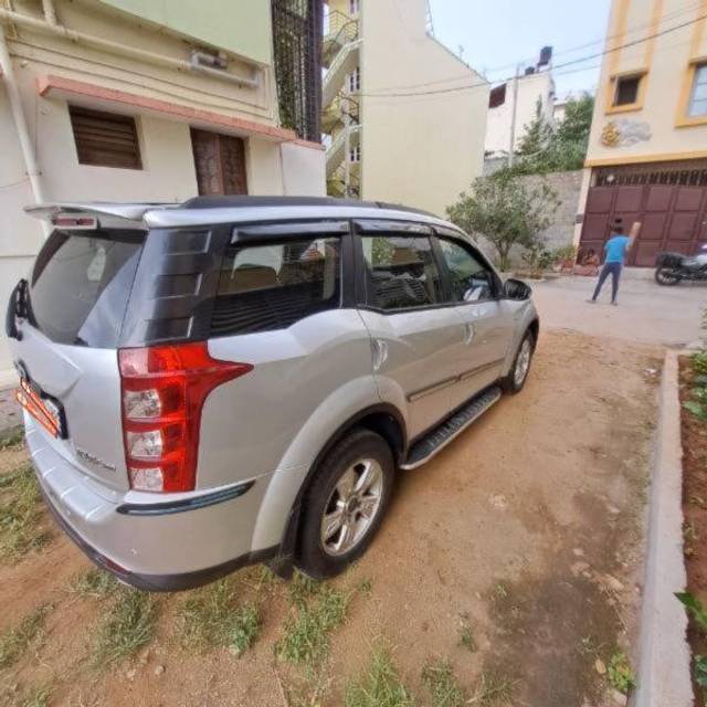 https://images10.gaadi.com/usedcar_image/3567947/original/processed_3898191d-a2d4-4075-9bfd-baa6ecffb020.jpg?imwidth=6400