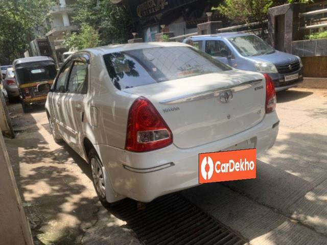https://images10.gaadi.com/usedcar_image/3568005/original/processed_2b9ea65c-93ca-4cb1-991e-e97b8cd00b5c.jpeg?imwidth=6401