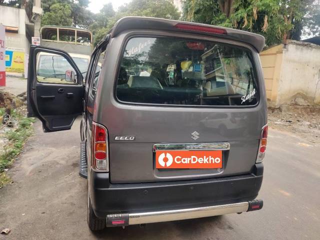 https://images10.gaadi.com/usedcar_image/3568032/original/processed_05bce1fd-d206-42ef-b52f-ed0d3c4bbc00.jpg?imwidth=6401