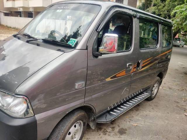 https://images10.gaadi.com/usedcar_image/3568032/original/processed_ad34883d-3647-466d-93bc-1fe283efb10b.jpg?imwidth=6400