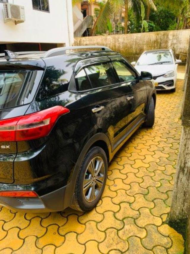 https://images10.gaadi.com/usedcar_image/3568077/original/processed_8a12a1cd-a83a-43bf-ab94-eef7de87485e.jpeg?imwidth=6401