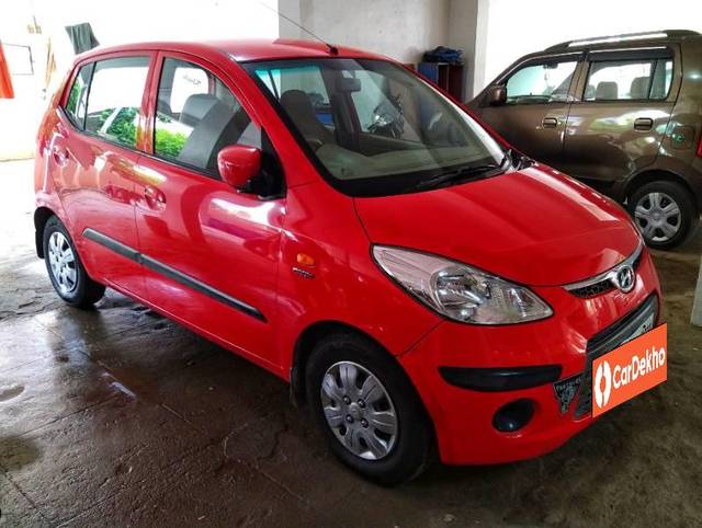 https://images10.gaadi.com/usedcar_image/3568105/original/processed_4423555a-e254-4cba-ba4c-0a95879eee6d.jpeg?imwidth=6400