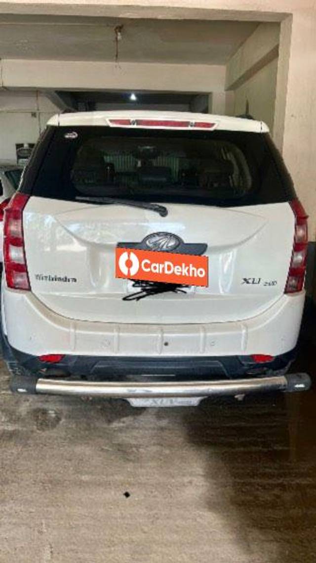 https://images10.gaadi.com/usedcar_image/3568121/original/processed_272d387b-a4de-4f75-8bae-aec89c22173e.jpeg?imwidth=6402