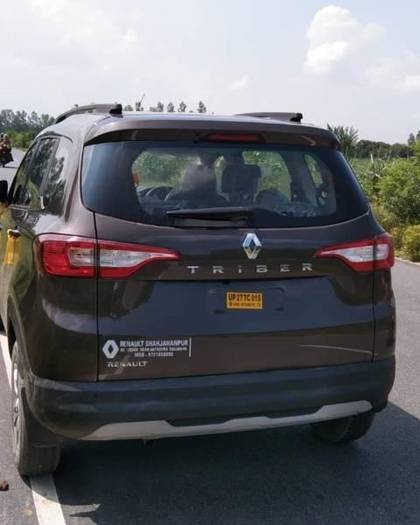 Renault Triber RXZ BSVI