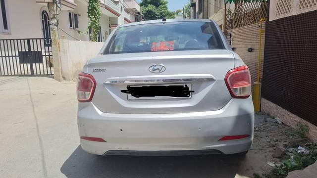 https://images10.gaadi.com/usedcar_image/3568522/original/processed_77f963d9-4751-435d-bee1-54bfd51bbe75.jpg?imwidth=6400