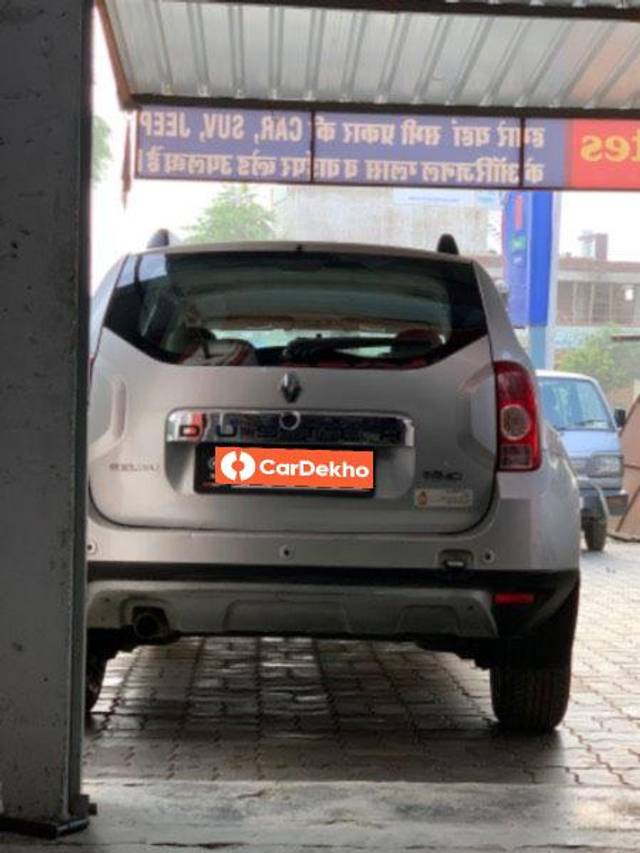 https://images10.gaadi.com/usedcar_image/3569004/original/processed_e91d3751-a2a5-4883-b240-bc1f37dab574.jpeg?imwidth=6401