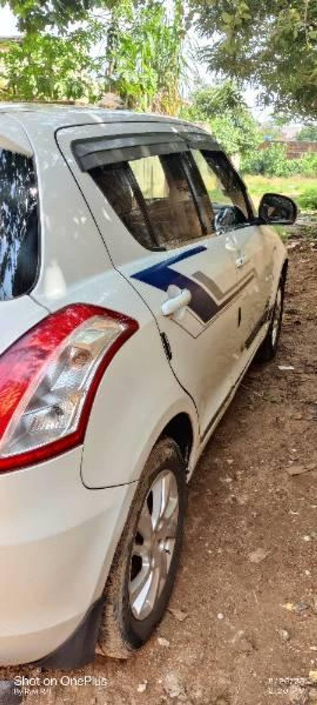 https://images10.gaadi.com/usedcar_image/3569489/original/processed_a40e4f96-6a1f-4f6e-9c22-a8ee33e4e030.jpg?imwidth=6401