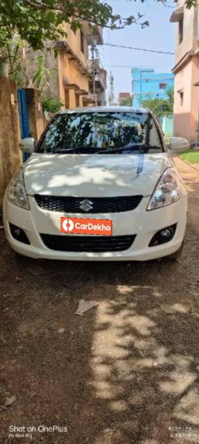 https://images10.gaadi.com/usedcar_image/3569489/original/processed_aee0edd1-cfbd-42a3-9e24-abf426d618f9.jpg?imwidth=6400