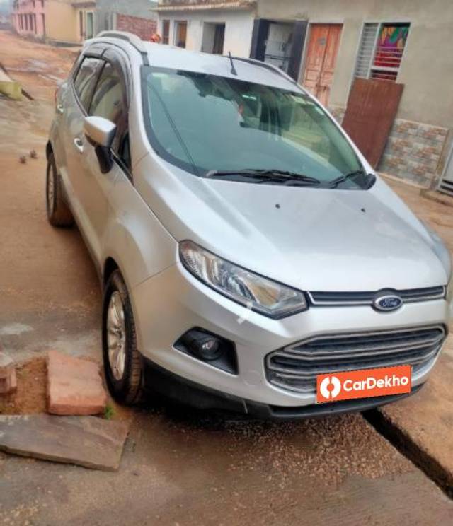 https://images10.gaadi.com/usedcar_image/3569706/original/processed_e14dd980-88cd-4ab7-85cd-0eb57cb7c1bb.jpg?imwidth=6400