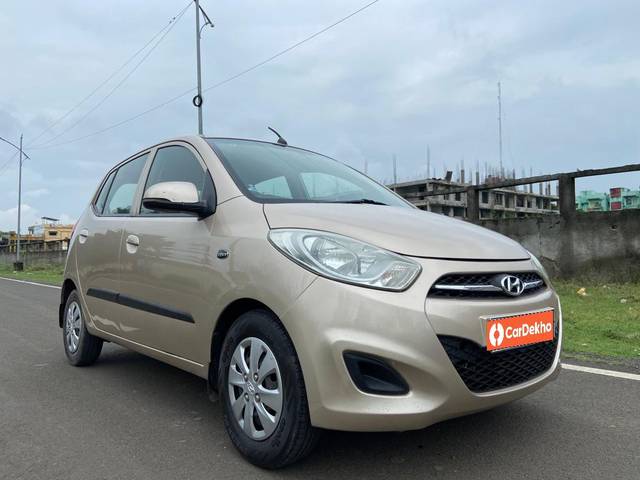 https://images10.gaadi.com/usedcar_image/3570342/original/processed_img2866184__used_car_2866184_1694249868.jpg?imwidth=6400