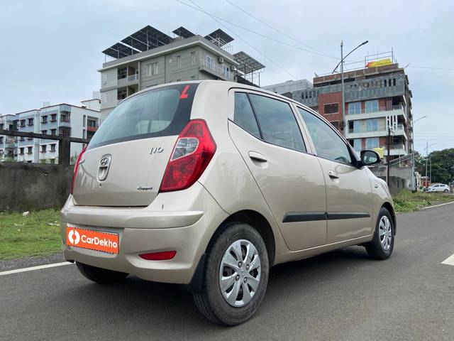 https://images10.gaadi.com/usedcar_image/3570342/original/processed_img2866184__used_car_2866184_1694249886.jpg?imwidth=6402