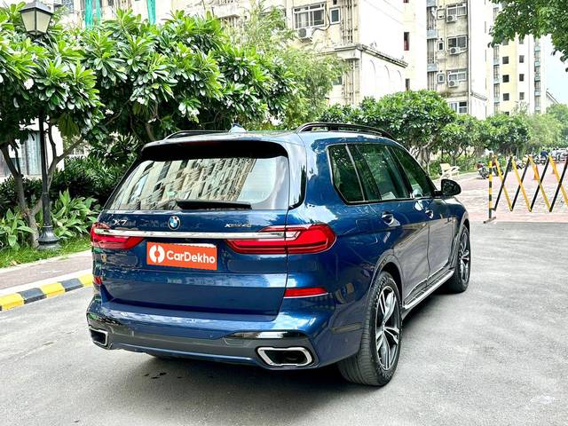 https://images10.gaadi.com/usedcar_image/3570611/original/processed_img2866369__used_car_2866369_1694259777.jpg?imwidth=6402
