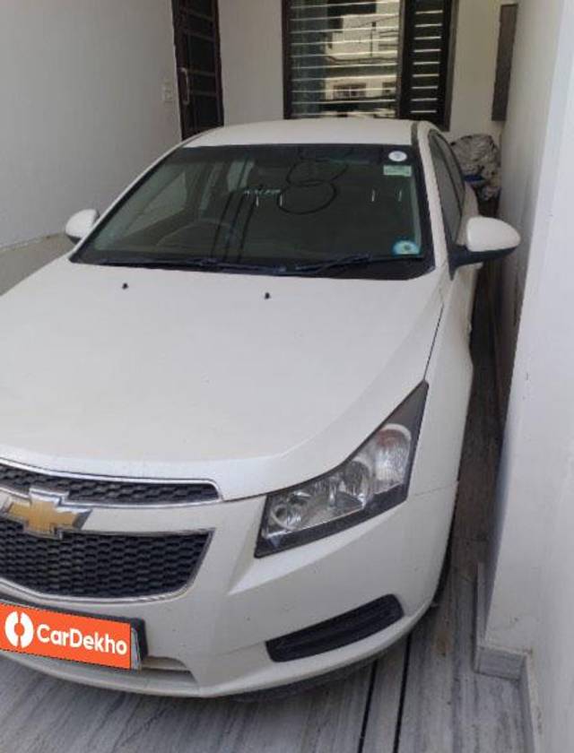 https://images10.gaadi.com/usedcar_image/3570704/original/processed_71315925-ceee-470c-af55-95323f14941b.jpeg?imwidth=6402