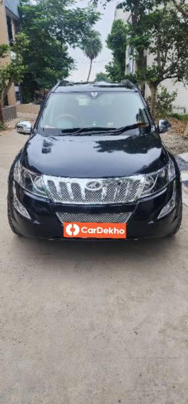 https://images10.gaadi.com/usedcar_image/3571016/original/processed_15958085-cf9a-4392-8e86-70f3d627c688.jpg?imwidth=6400