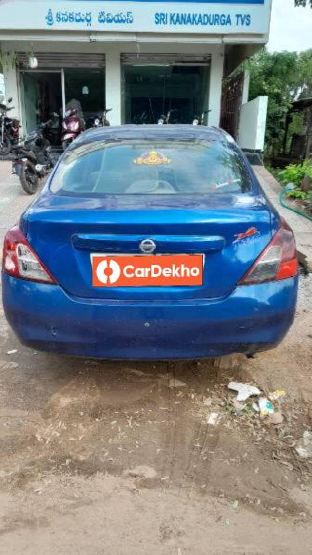 https://images10.gaadi.com/usedcar_image/3571044/original/processed_18ac7fc2-98ce-4b6f-9625-95b7962c791a.jpg?imwidth=6402