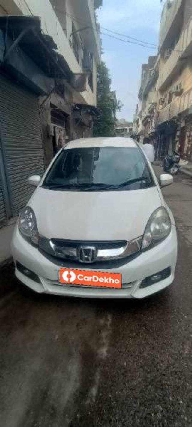 https://images10.gaadi.com/usedcar_image/3571082/original/processed_20b6babc-5fd5-4b3b-b718-4f83dd3e1cc8.jpg?imwidth=6400