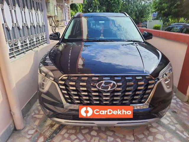 https://images10.gaadi.com/usedcar_image/3571131/original/processed_d2aa7fe7-4fef-469e-af2c-7ecb5432d1ef.jpg?imwidth=6402