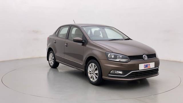 https://images10.gaadi.com/usedcar_image/3571206/original/4ead7a00-05d2-4d09-b444-dfdef82b84ef__44.jpg?imwidth=6400