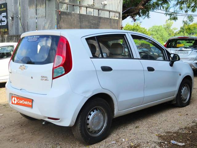 https://images10.gaadi.com/usedcar_image/3571449/original/processed_img2866826__used_car_2866826_1694340227.jpg?imwidth=6401