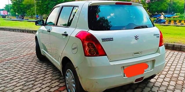 https://images10.gaadi.com/usedcar_image/3571523/original/processed_458f4eab-841b-4946-aa1c-7b7e0a361eb4.jpg?imwidth=6402