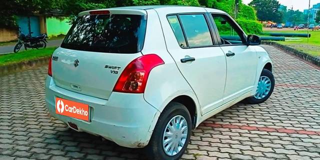 https://images10.gaadi.com/usedcar_image/3571523/original/processed_bc6079df-bf64-42b3-9d8c-1d811797dd9e.jpg?imwidth=6401