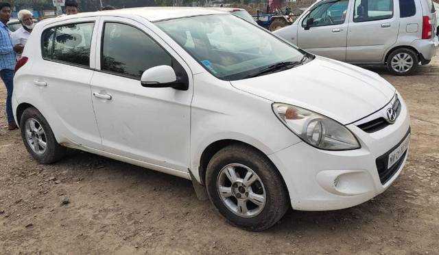 https://images10.gaadi.com/usedcar_image/3571601/original/processed_e1a297ea-c447-480b-b5b9-65c5c851a0b8.jpg?imwidth=6400