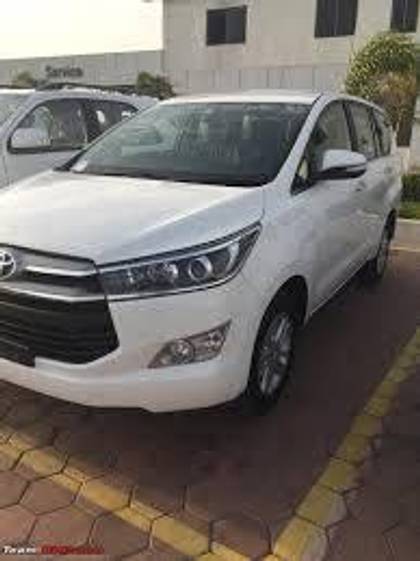 Toyota Innova Crysta 2.8 GX AT BSIV Toyota Innova Crysta 2.8 GX AT BSIV