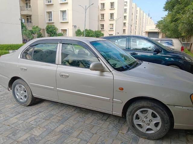 https://images10.gaadi.com/usedcar_image/3571669/original/processed_ccdbb443-fa79-42bc-9ed4-6d3c219b9ca8.jpg?imwidth=6400