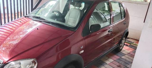https://images10.gaadi.com/usedcar_image/3571888/original/processed_9a819a89-0c80-455b-a68a-022e8fe6bbde.jpg?imwidth=6401