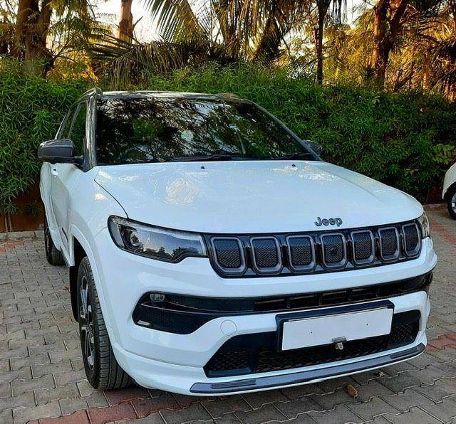 https://images10.gaadi.com/usedcar_image/3571924/original/processed_f135d10b-dda7-4413-b502-e551317da9e9.jpeg?imwidth=6400