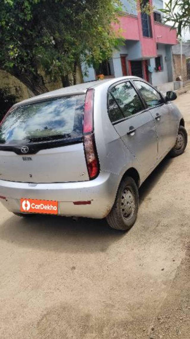 https://images10.gaadi.com/usedcar_image/3572019/original/processed_2bda499c-4cbc-4588-b3a5-340bfa1674af.jpg?imwidth=6401
