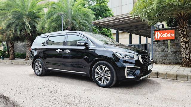 https://images10.gaadi.com/usedcar_image/3572067/original/processed_usedcar_whatsappimage2023_09_11at105937am_1__68231694410435_1694410445.jpeg?imwidth=6400