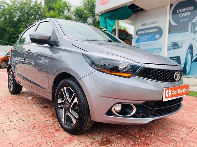 https://images10.gaadi.com/usedcar_image/3572086/original/processed_img2867110__used_car_2867110_1694412313.jpg?imwidth=6400