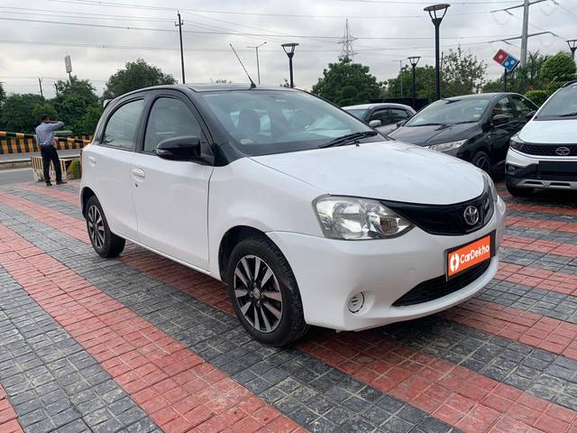 https://images10.gaadi.com/usedcar_image/3572213/original/processed_img2867209__used_car_2867209_1694415482.jpg?imwidth=6400