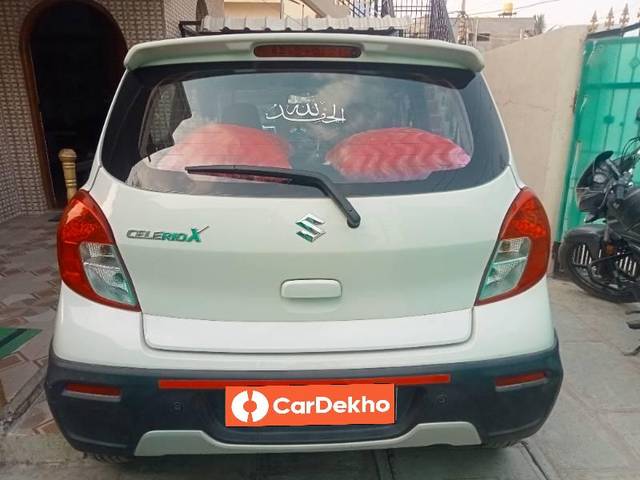 https://images10.gaadi.com/usedcar_image/3572224/original/processed_ed2b04f9-e363-4dfc-8b02-69d5f0babd75.jpg?imwidth=6401