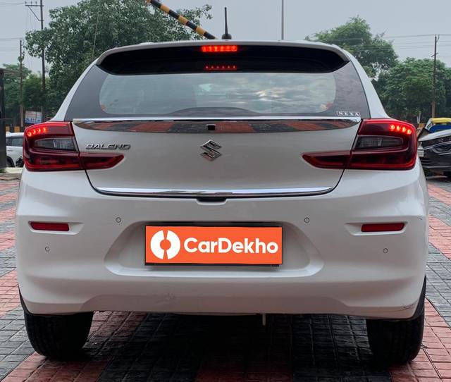 https://images10.gaadi.com/usedcar_image/3572228/original/processed_img2867220__used_car_2867220_1694415779.jpg?imwidth=6402