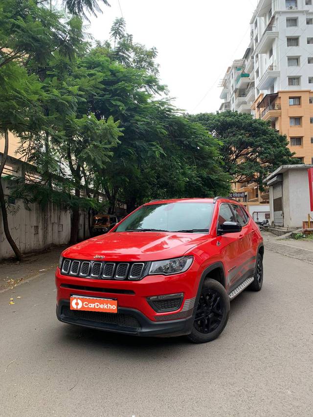 https://images10.gaadi.com/usedcar_image/3572233/original/processed_img2867225__used_car_2867225_1694415956.jpg?imwidth=6400