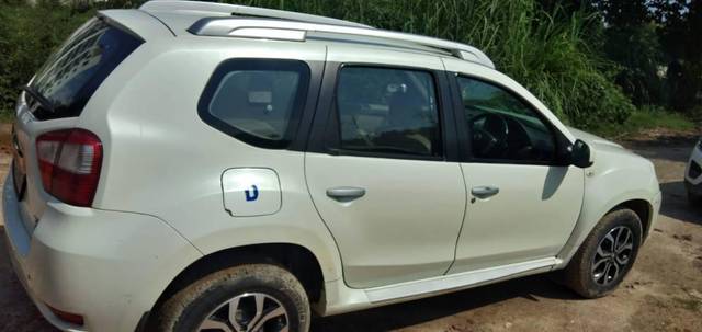 https://images10.gaadi.com/usedcar_image/3572323/original/processed_bf35e5ee-9063-45d6-a269-eb5137092445.jpeg?imwidth=6401
